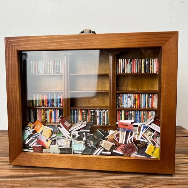 Anxiety Bookshelf – Shake Away Stress with This Satisfying Desk Toy